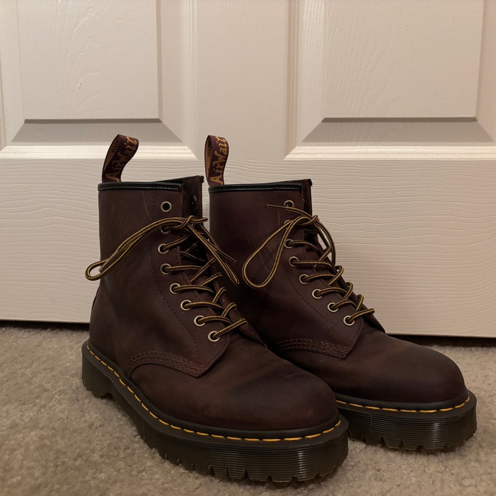 Women’s Made in England Dr Martens